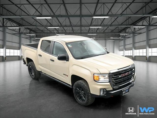 2022 GMC Canyon 4WD Crew Cab Short Box AT4 - Leather