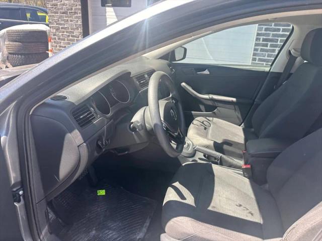 2015 Volkswagen Jetta 2.0L S