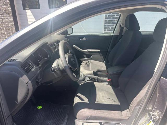 2015 Volkswagen Jetta 2.0L S