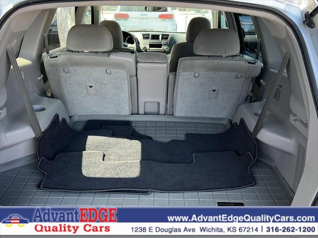2011 Toyota Highlander Unknown