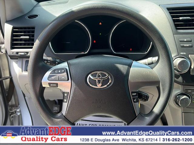 2011 Toyota Highlander Unknown