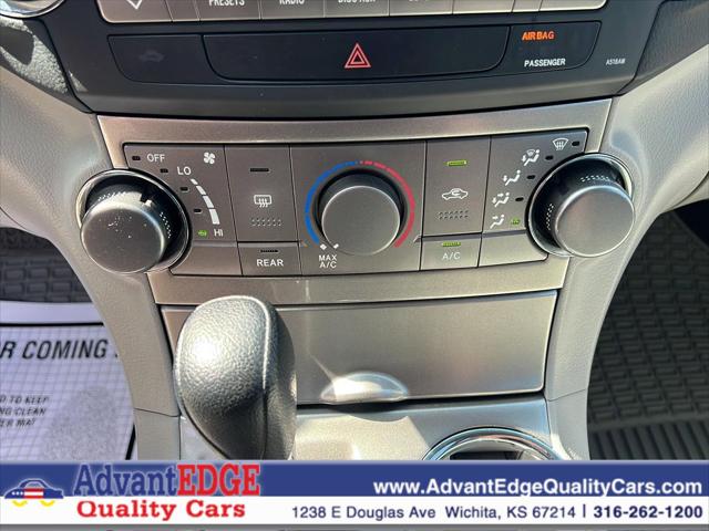 2011 Toyota Highlander Unknown