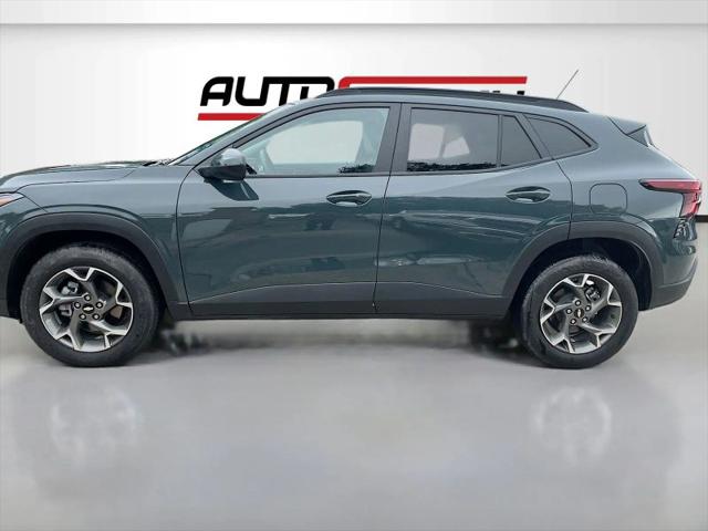 2025 Chevrolet Trax FWD LT