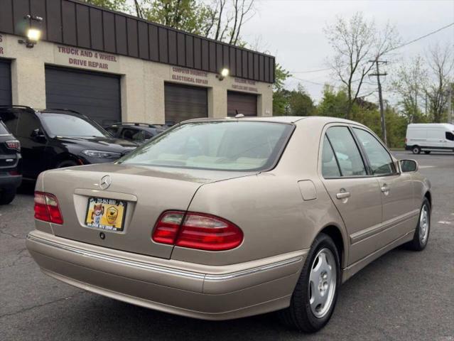 2001 Mercedes-Benz E 320 E 320
