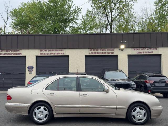 2001 Mercedes-Benz E 320 E 320
