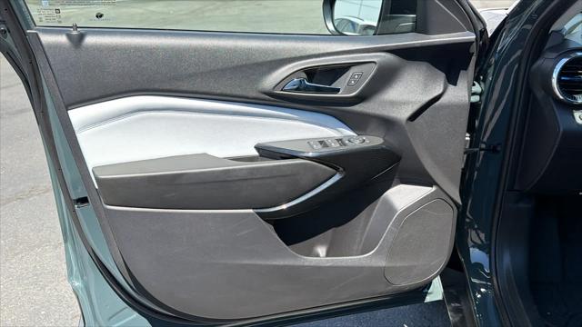 2026 Chevrolet Trax FWD LT