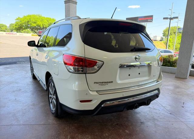 2015 Nissan Pathfinder SL