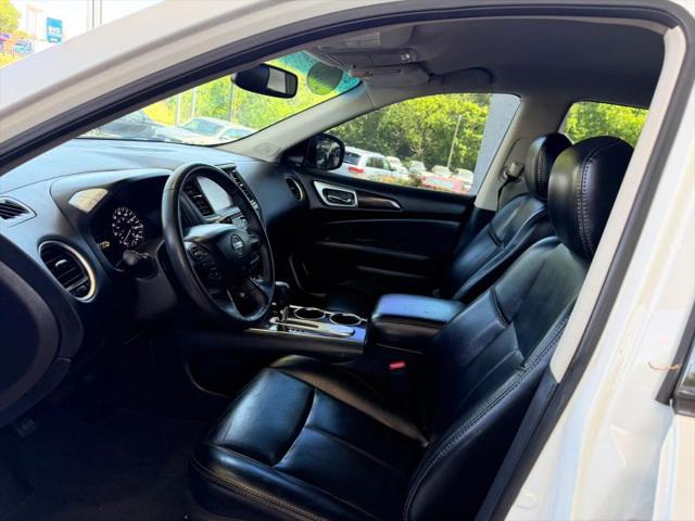 2015 Nissan Pathfinder SL