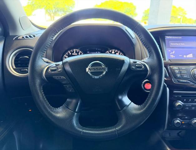 2015 Nissan Pathfinder SL