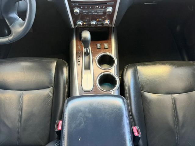 2015 Nissan Pathfinder SL