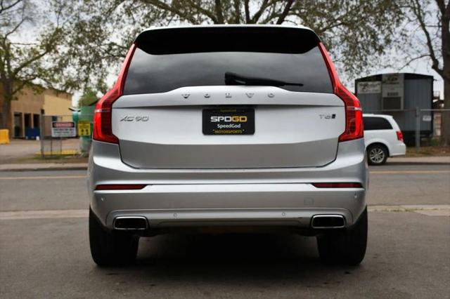 2018 Volvo XC90 T6 Momentum