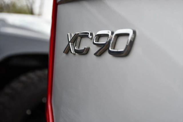 2018 Volvo XC90 T6 Momentum