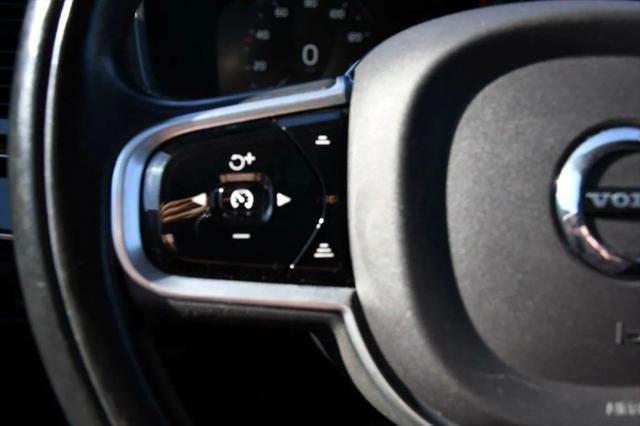 2018 Volvo XC90 T6 Momentum