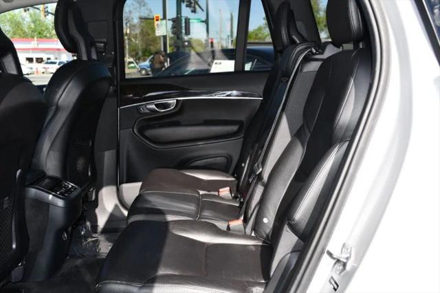 2018 Volvo XC90 T6 Momentum