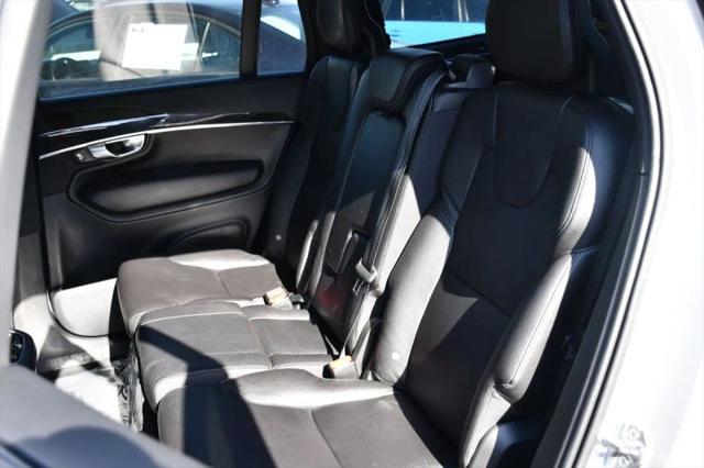 2018 Volvo XC90 T6 Momentum