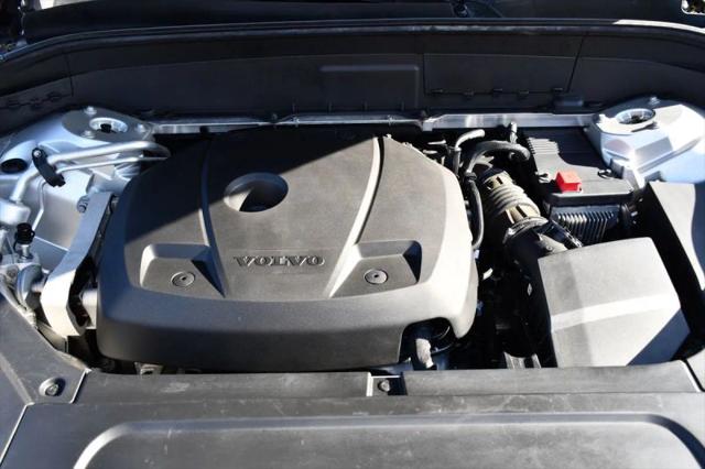 2018 Volvo XC90 T6 Momentum