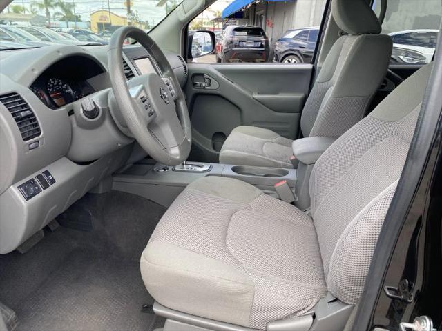2020 Nissan Frontier Crew Cab SV 4x2