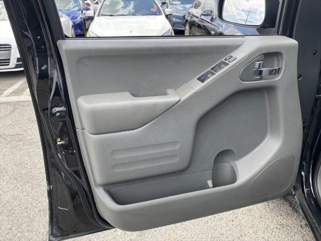 2020 Nissan Frontier Crew Cab SV 4x2