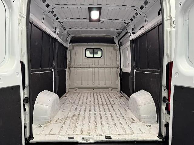 2024 Ram ProMaster 2500 Cargo Van Tradesman High Roof 136" WB w/Pass Seat