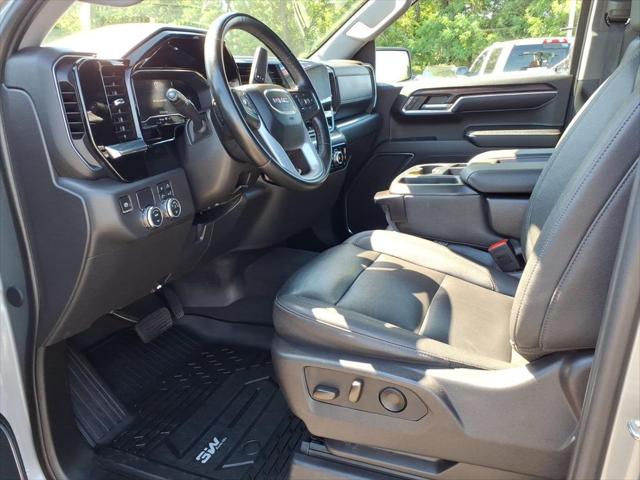 2024 GMC Sierra 1500 2WD Crew Cab Short Box SLT