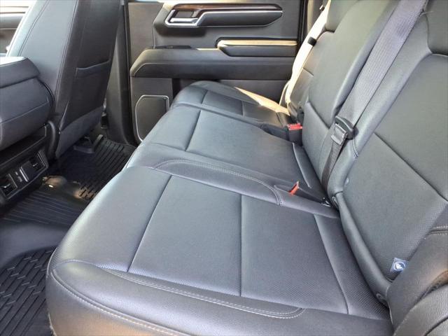 2024 GMC Sierra 1500 2WD Crew Cab Short Box SLT