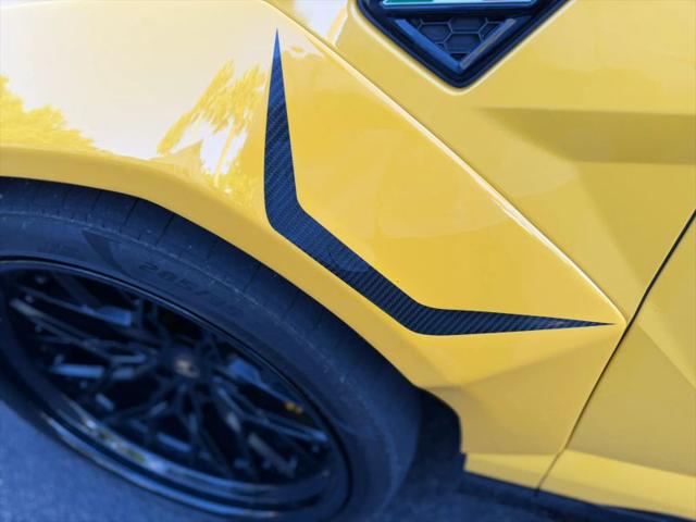 2021 Lamborghini Urus Graphite Capsule
