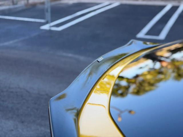 2021 Lamborghini Urus Graphite Capsule
