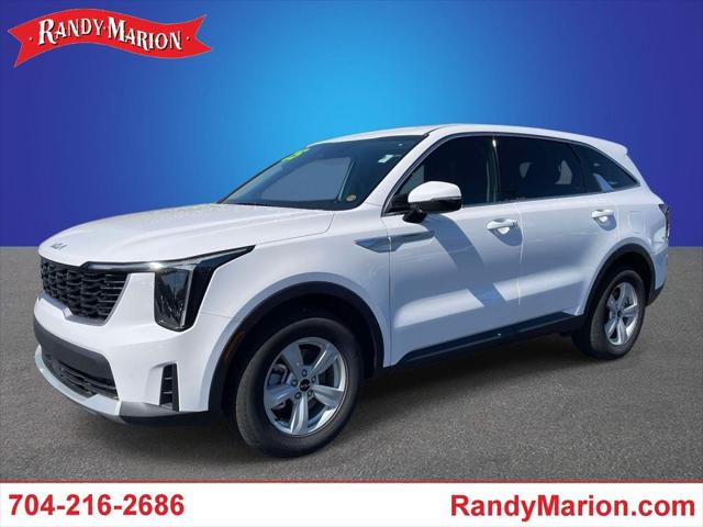 2025 Kia Sorento LX for sale in Statesville, NC