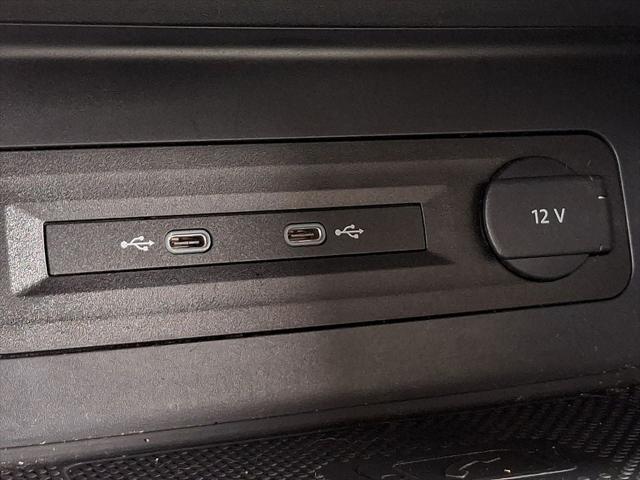 2022 Volkswagen Atlas 2.0T SE w/Technology