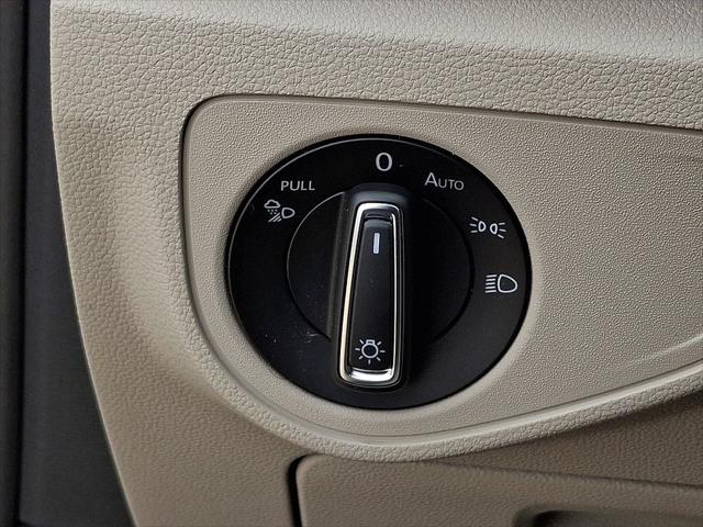 2022 Volkswagen Atlas 2.0T SE w/Technology