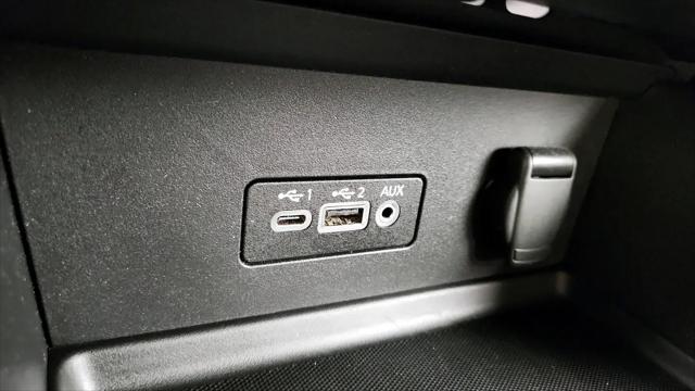 2021 Nissan Sentra SV Xtronic CVT