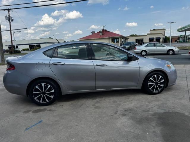 2016 Dodge Dart SE