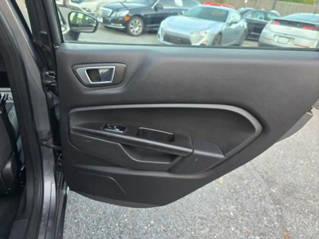 2014 Ford Fiesta SE