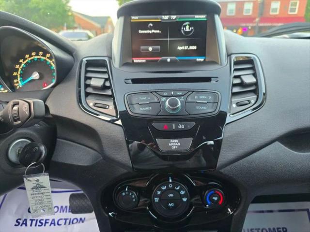2014 Ford Fiesta SE