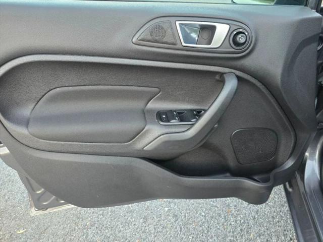 2014 Ford Fiesta SE