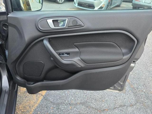 2014 Ford Fiesta SE