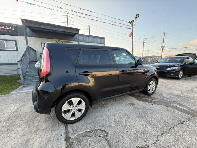 2015 Kia Soul Base