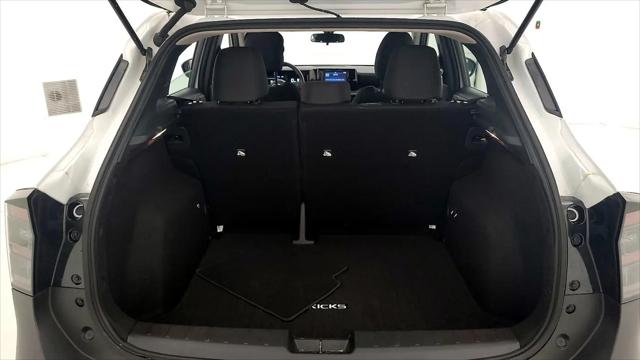 2025 Nissan Kicks S FWD