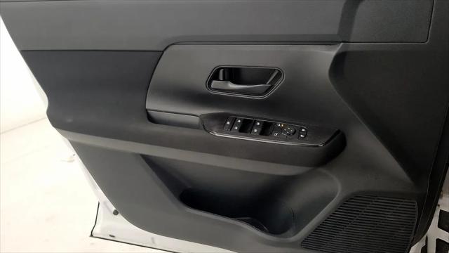 2025 Nissan Kicks S FWD