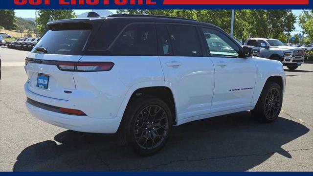 2026 Jeep Grand Cherokee Summit