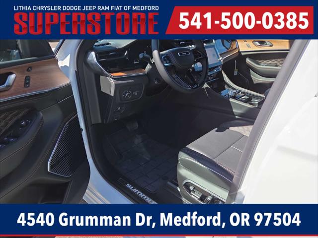 2026 Jeep Grand Cherokee Summit