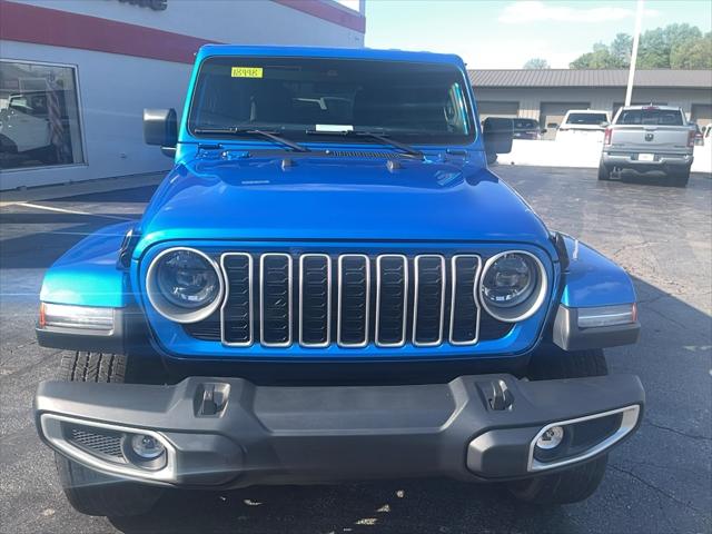 2025 Jeep Wrangler 4-Door Sahara 4x4