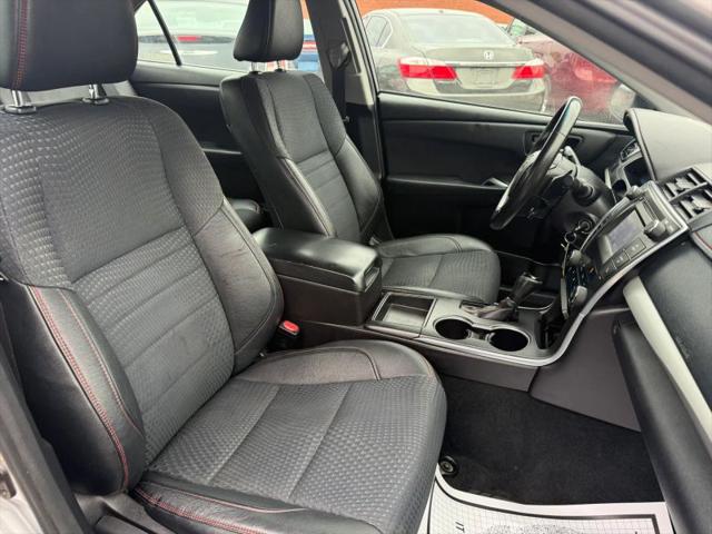 2015 Toyota Camry SE