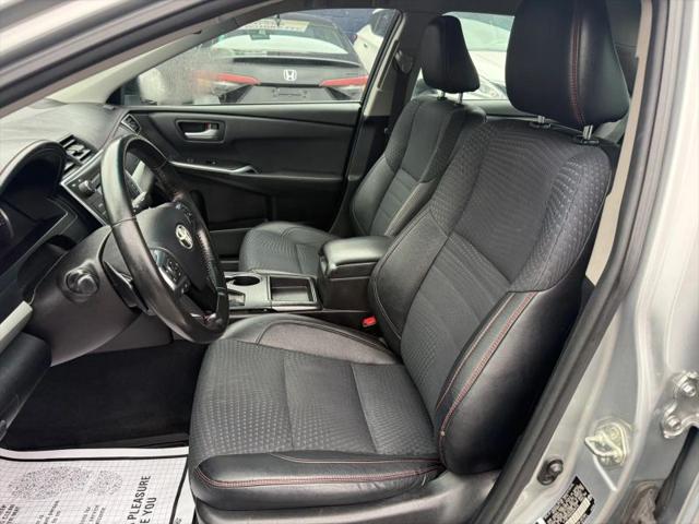 2015 Toyota Camry SE
