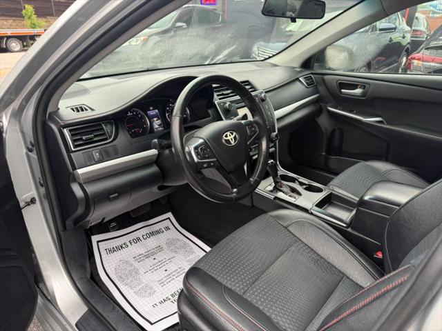 2015 Toyota Camry SE