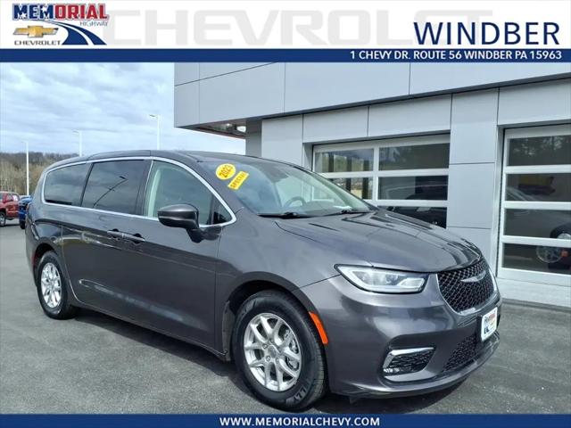 2023 Chrysler Pacifica Touring L for sale in Windber, PA