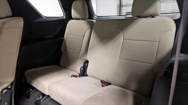 2023 Chevrolet Traverse AWD LS