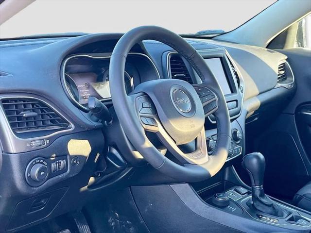 2022 Jeep Cherokee Latitude Lux 4x4
