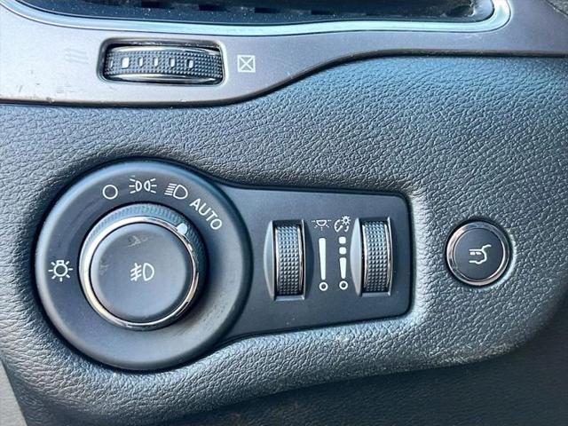 2022 Jeep Cherokee Latitude Lux 4x4
