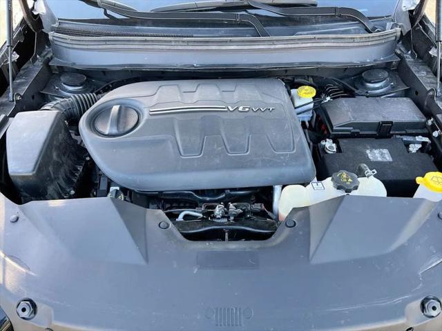 2022 Jeep Cherokee Latitude Lux 4x4